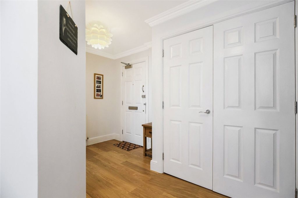 Additional image 4 of 1 bed flat for saleSt Andrew's Precinct, St Andrew's Street South, Kilmarnock KA1