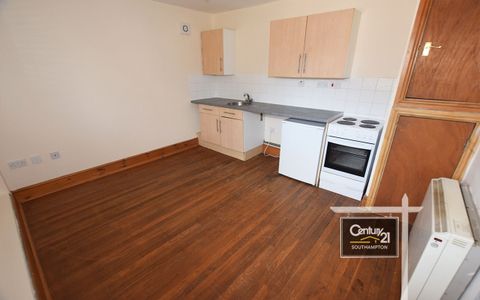 |Ref. R152470|, Hanover House, Hanover Buildings, Southampton SO14