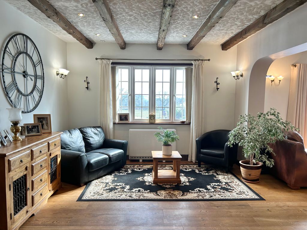 Additional image 6 of 4 bed detached house to rentWoodbury, Exeter, Devon EX5