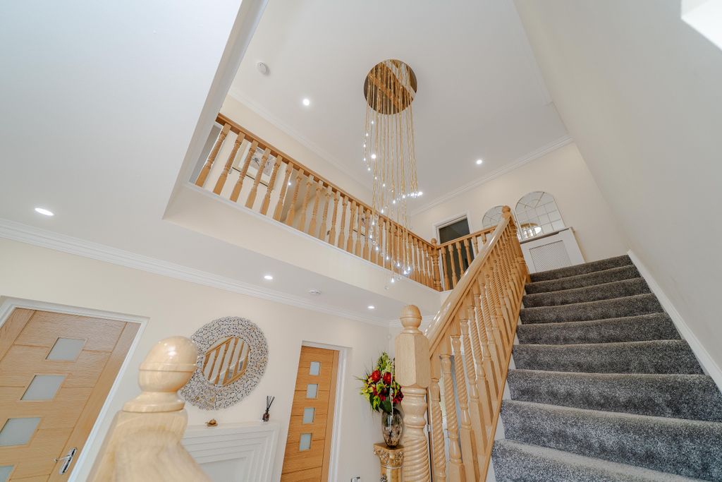 Additional image 22 of 6 bed detached house for saleBarlows Road, Edgbaston B15