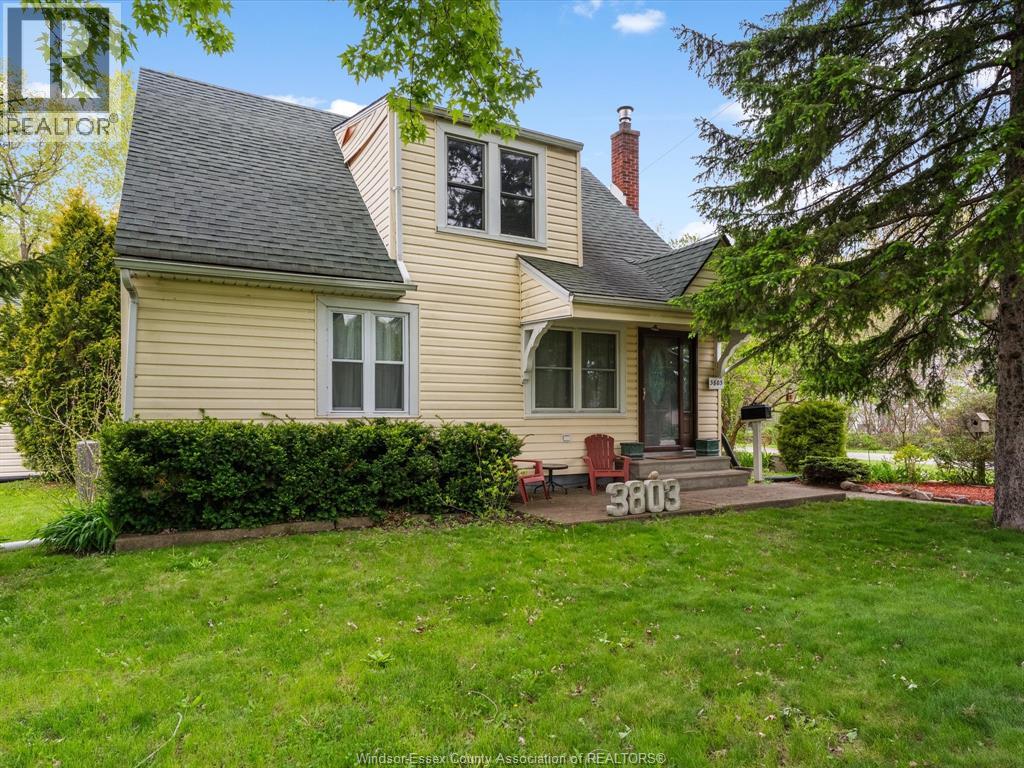 3803 Woodward Boulevard, Windsor, ON, N8W2Z2