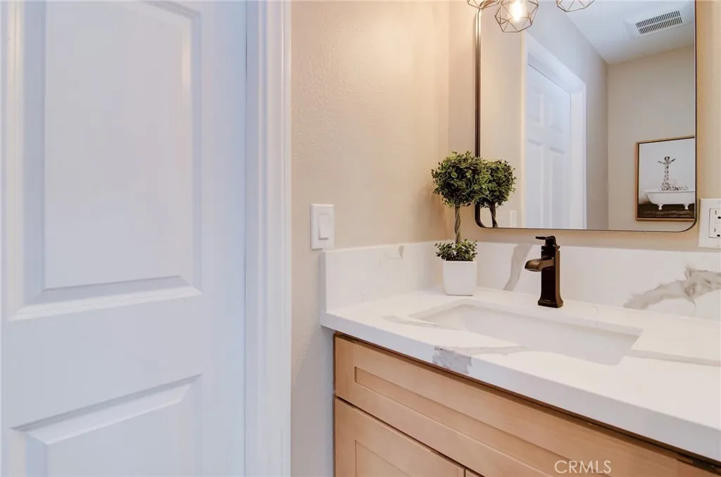 Additional image 57 of 2543 E Locust Ave, Orange, CA 92867