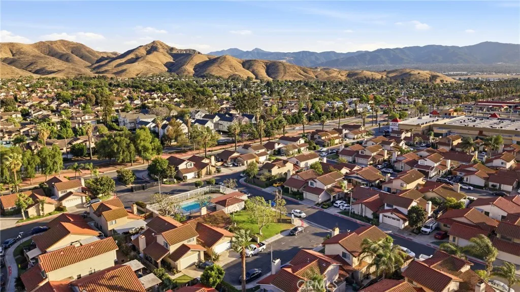 Additional image 84 of 2354 Fan Palm Dr, Corona, CA 92879