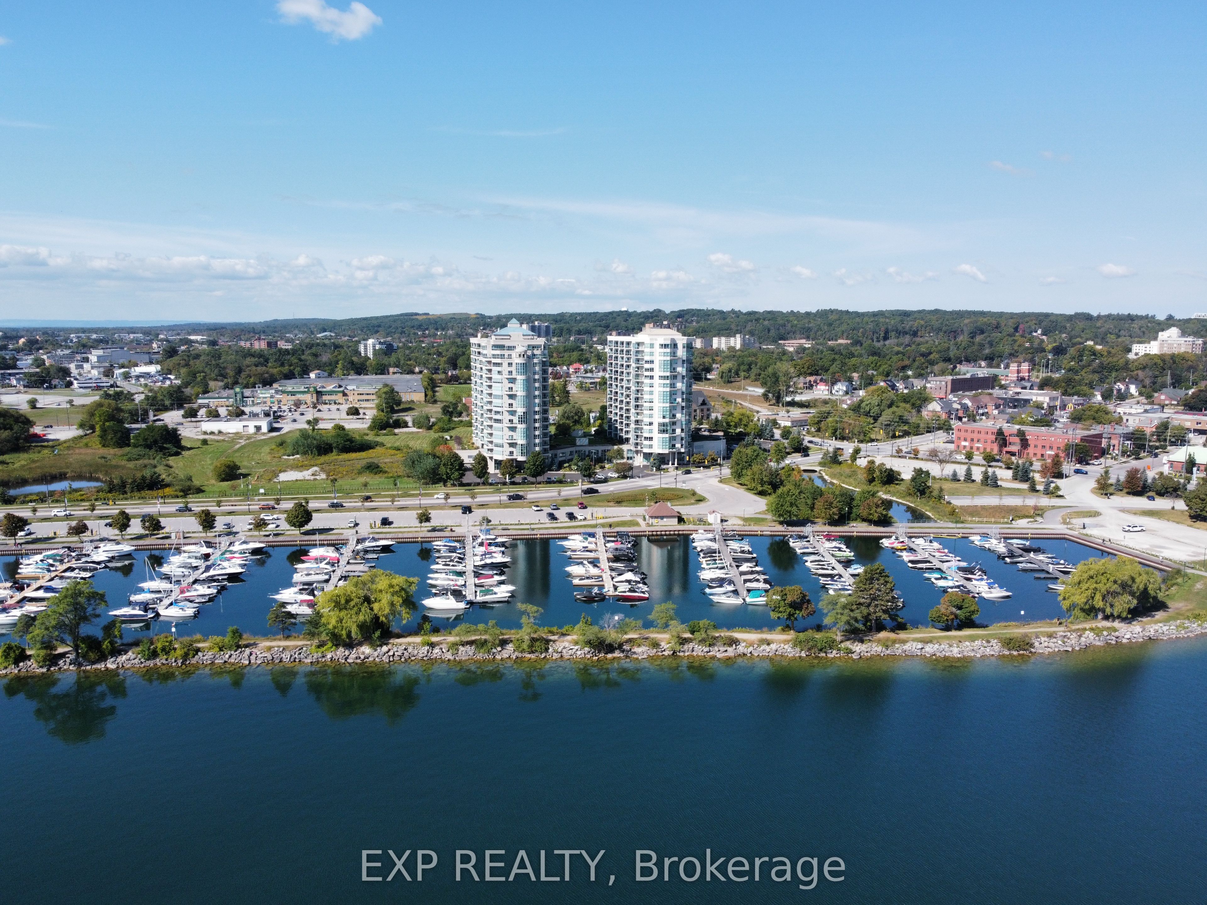 604-6 Toronto Street, Barrie, ON, L4N 9R2