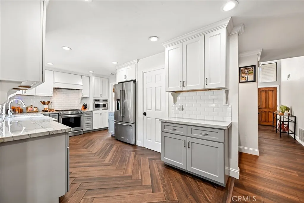 Additional image 38 of 1359 Knoll Drive, Oceanside, CA 92054