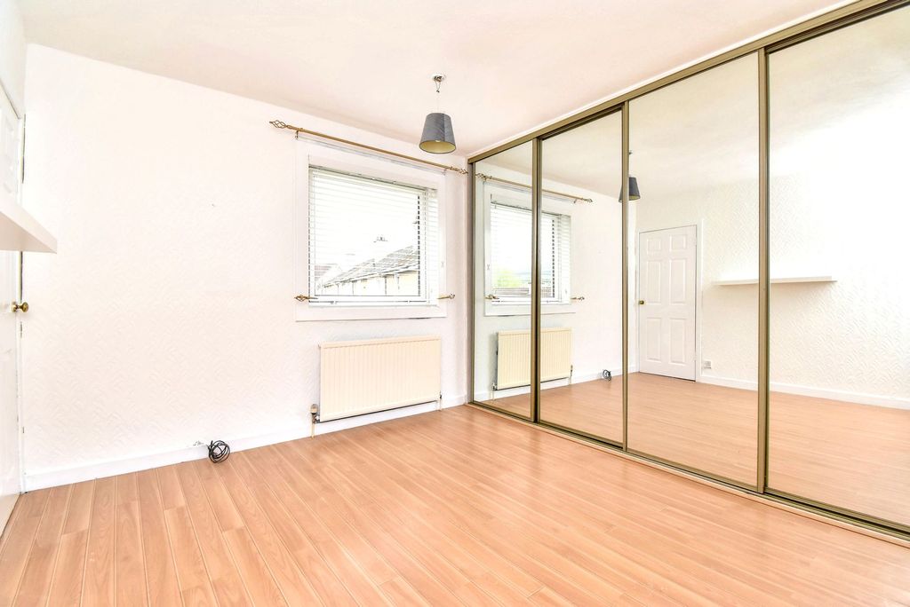 Additional image 4 of 2 bed terraced house to rentManse Road, Kilsyth G65