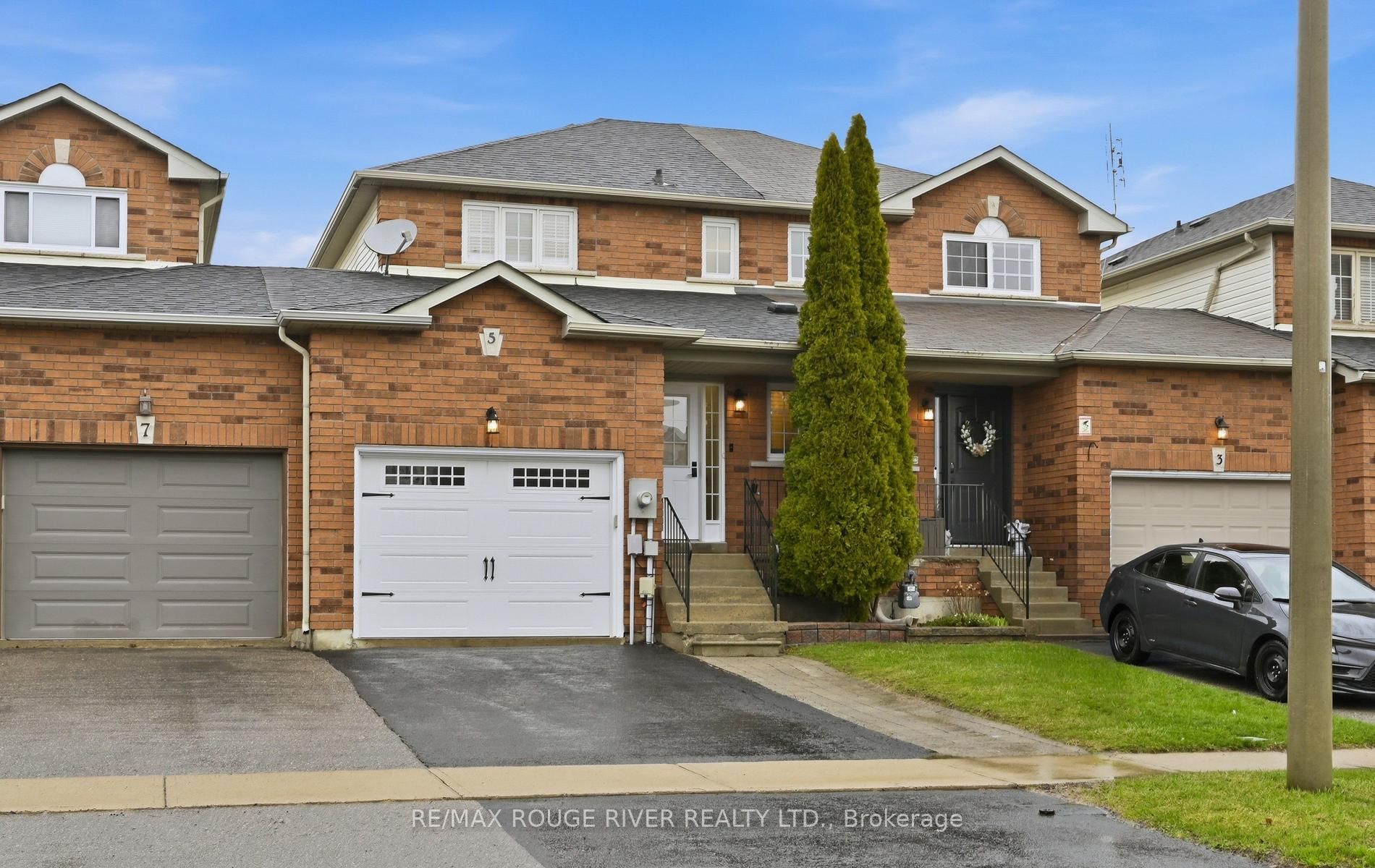 5 Somerscales Drive, Clarington, ON, L1C 5B6