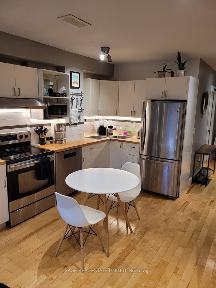 Additional image 3 of Upper-108 Pearson Avenue, Toronto, ON, M6R 1G5