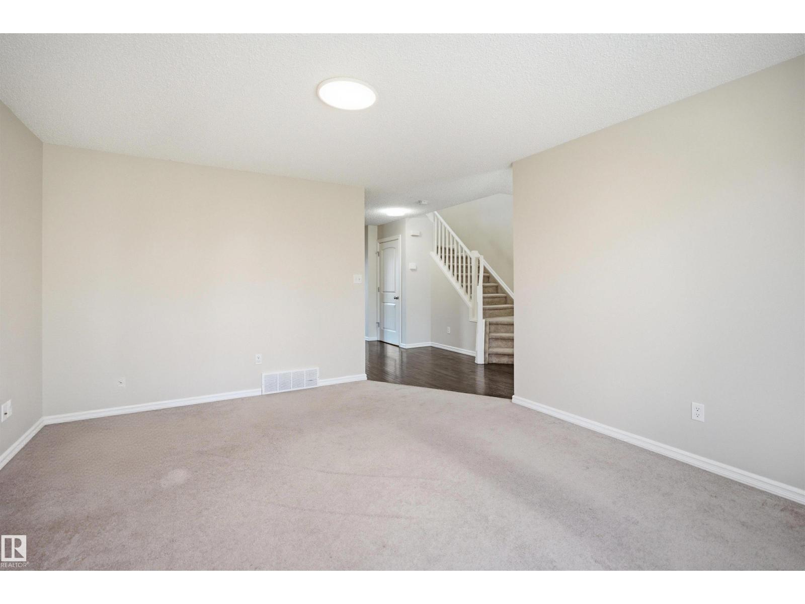 Additional image 6 of 1124 37a Avenue NW, Edmonton, AB, T6T0E7