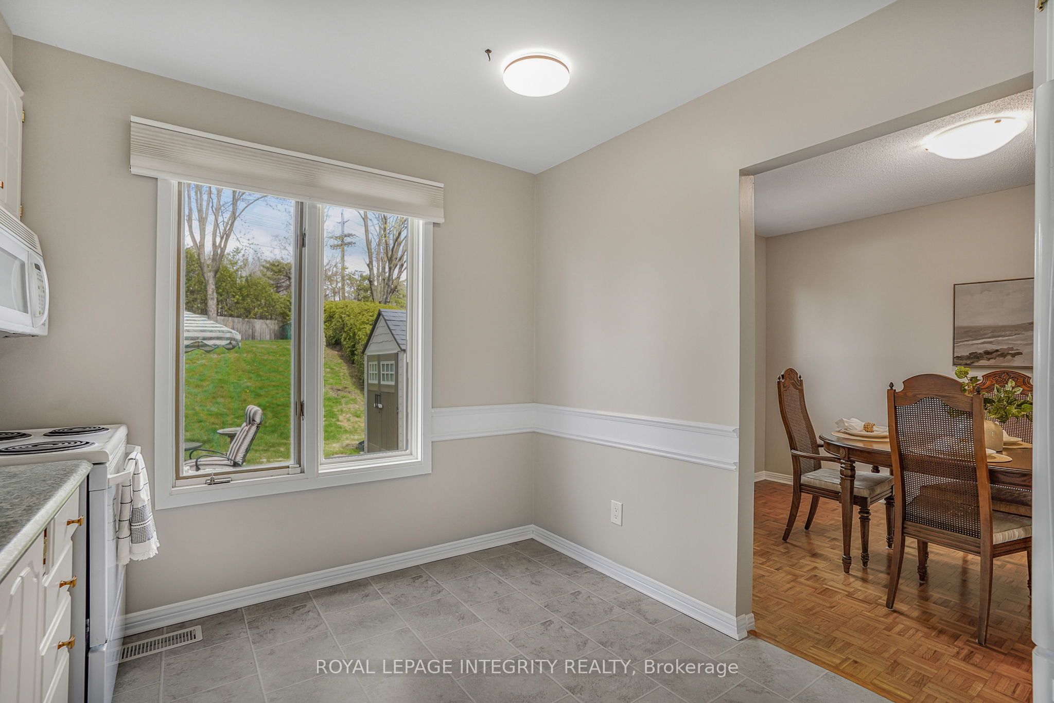 Additional image 6 of 74 Valewood Crescent, Ottawa, ON, K1B 4E8