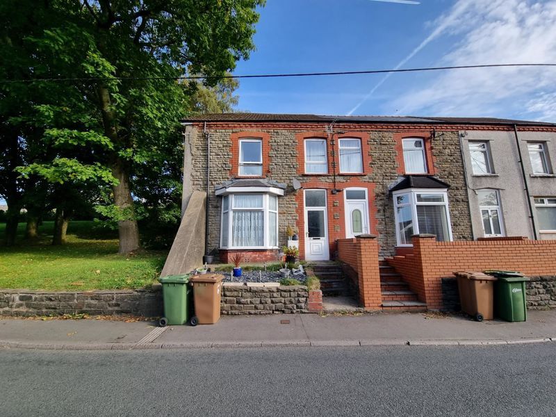 1 bed flat to rentThomas Street, Abertridwr CF83