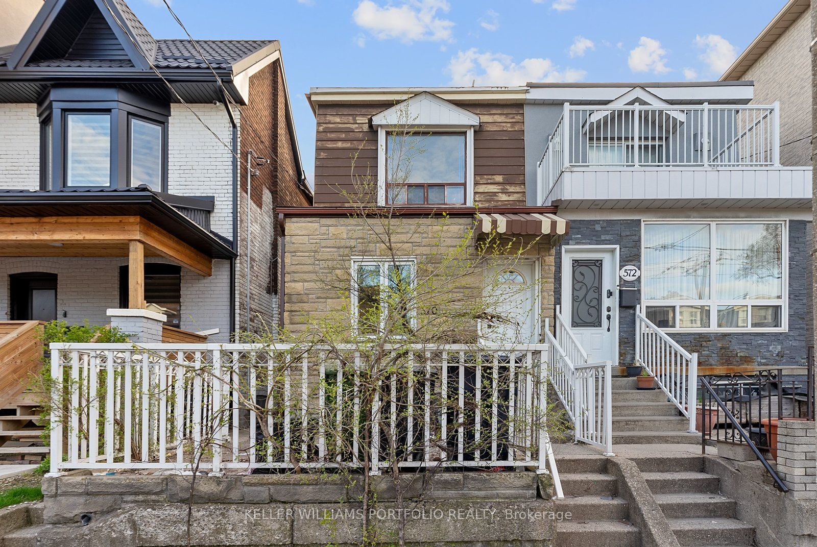 Additional image 3 of 570 Jones Avenue, Toronto, ON, M4J 3H1