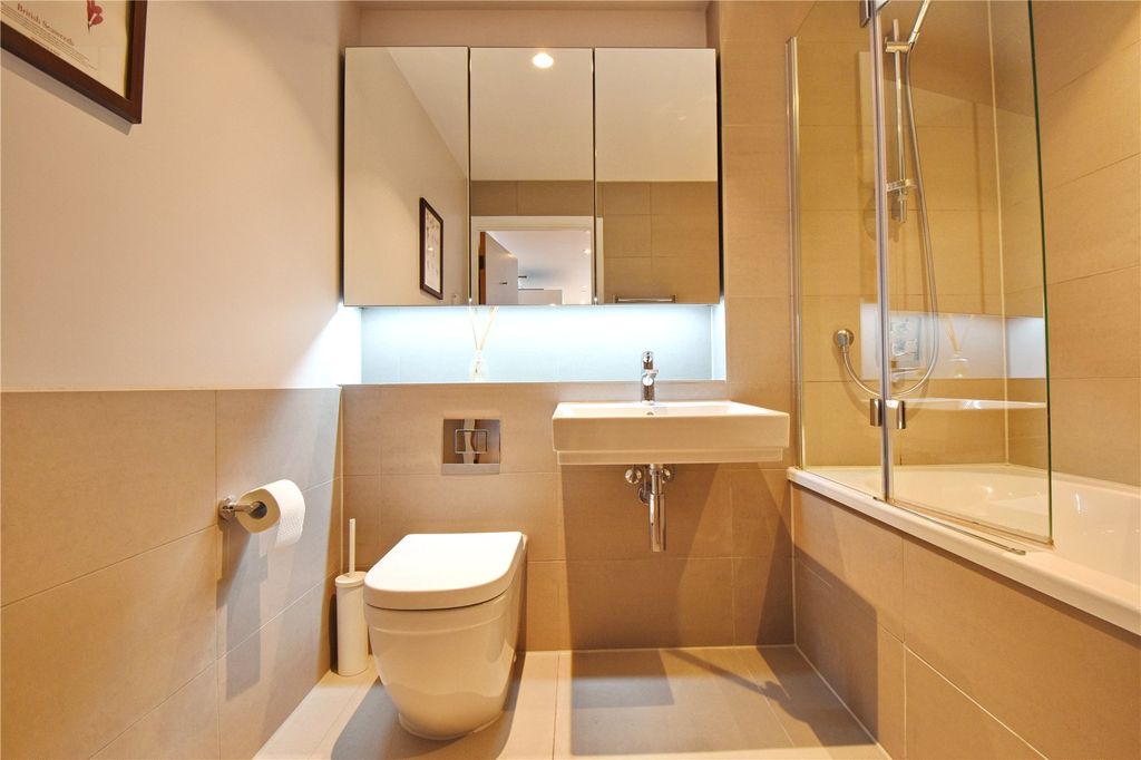 Additional image 12 of 2 bed flat to rentRunway Avenue, Patchway, Bristol, Gloucestershire BS34
