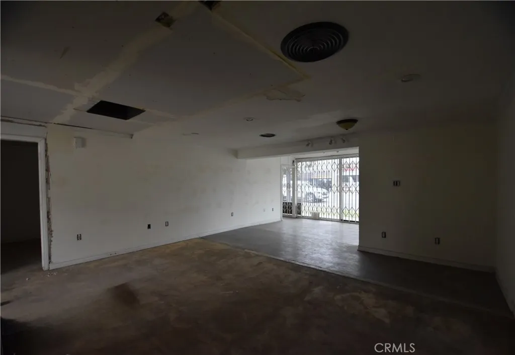 Additional image 19 of 6682 Magnolia Avenue, Riverside, CA 92506
