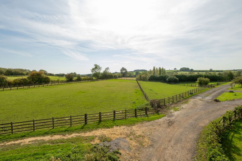 Additional image 52 of 4 bed equestrian for saleCollege Farm Road, Belton In Rutland, Oakham, Rutland LE15