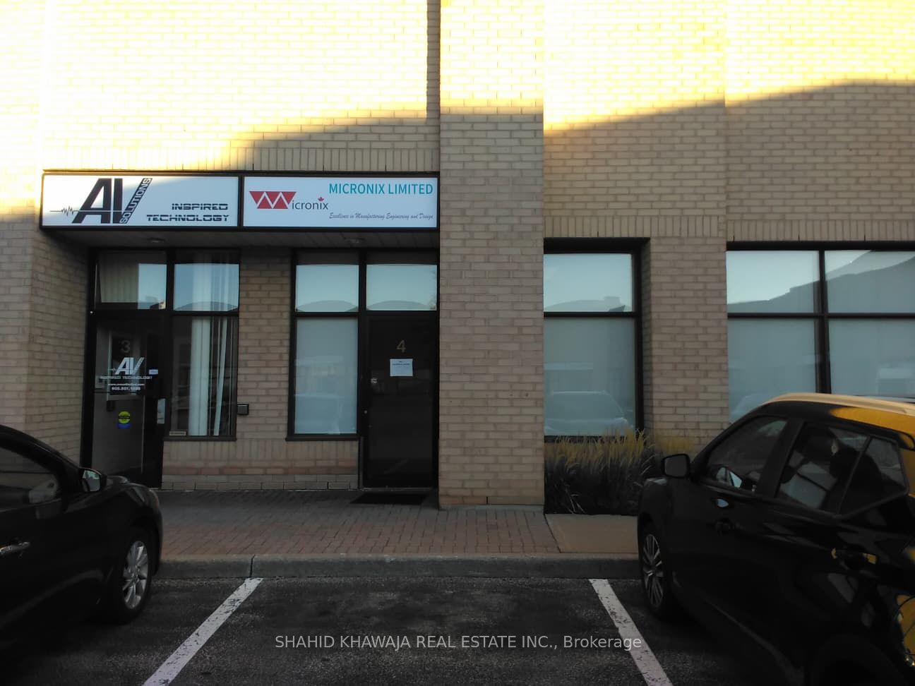 Additional image 2 of 4-4060 Ridgeway Drive, Mississauga, ON, L5L 5X9