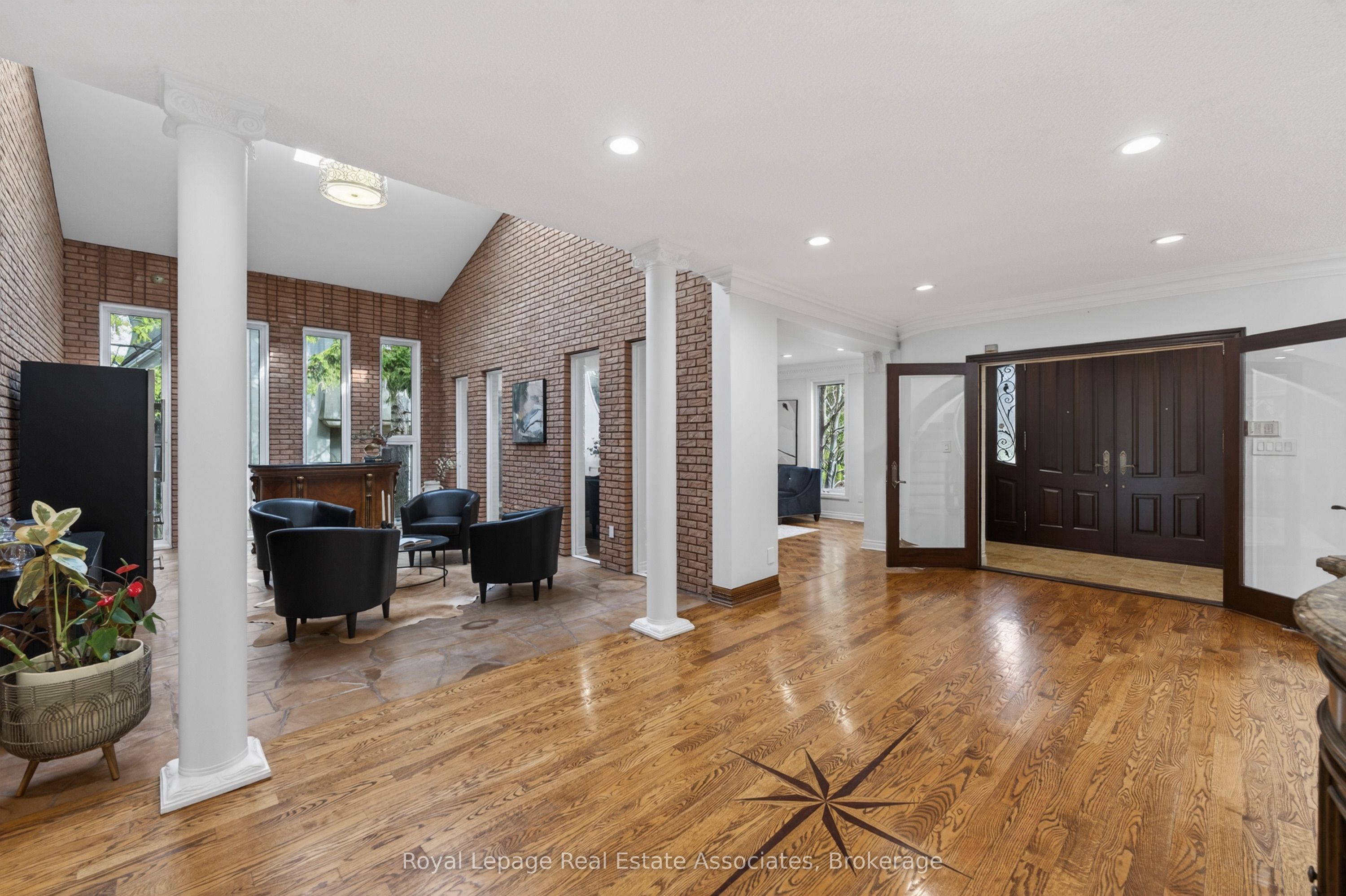 Additional image 5 of 12 Westmount Park Road, Toronto, ON, M9P 1R5