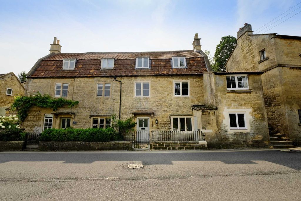 3 bed property to rentHigh Street, Box SN13