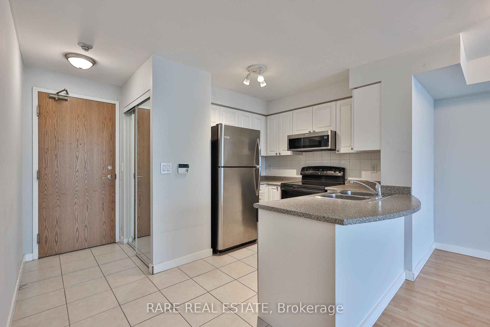 Additional image 2 of 1909-5500 Yonge Street, Toronto, ON, M2N 7L1