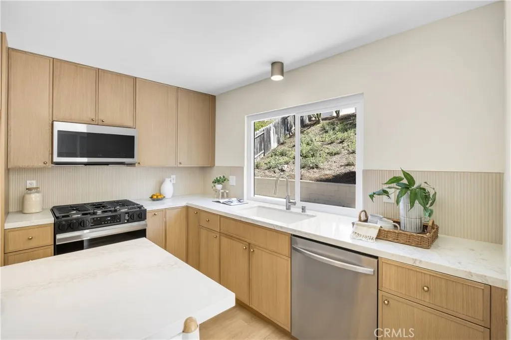 Additional image 5 of 2407 Branch Ln, Brea, CA 92821