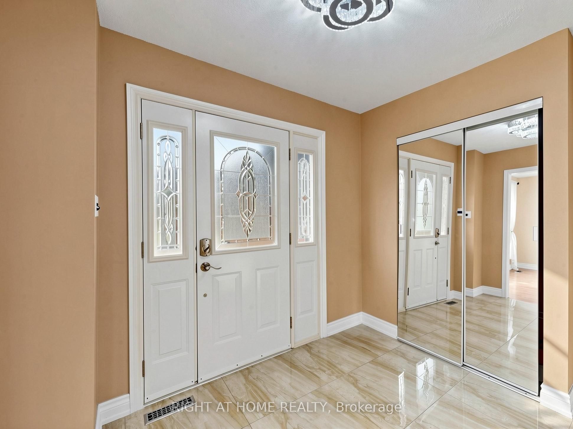 Additional image 4 of 86 Howlett Avenue, Newmarket, ON, L3Y 5S5