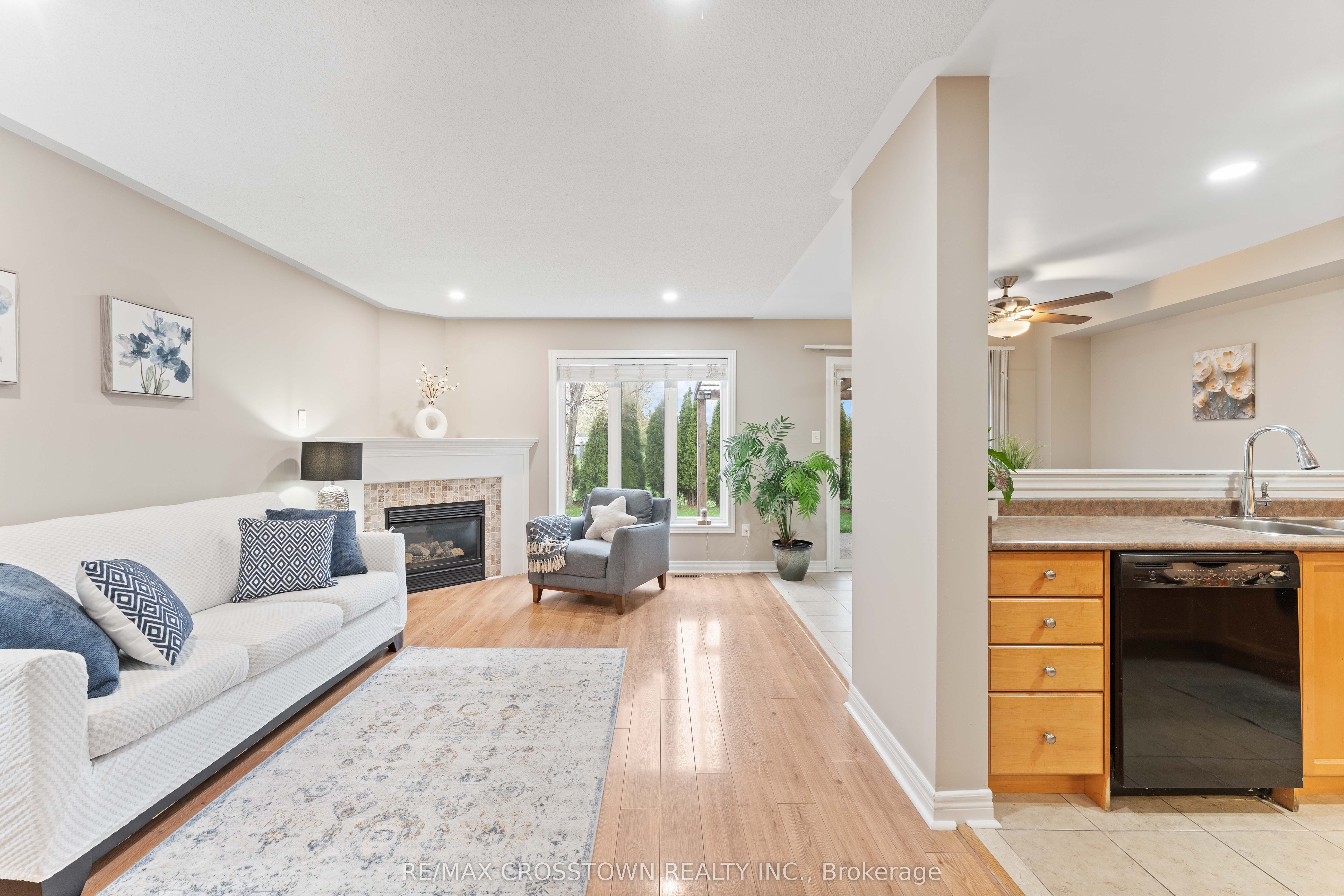 Additional image 6 of 9 Coral Crescent, Richmond Hill, ON, L4E 4B6
