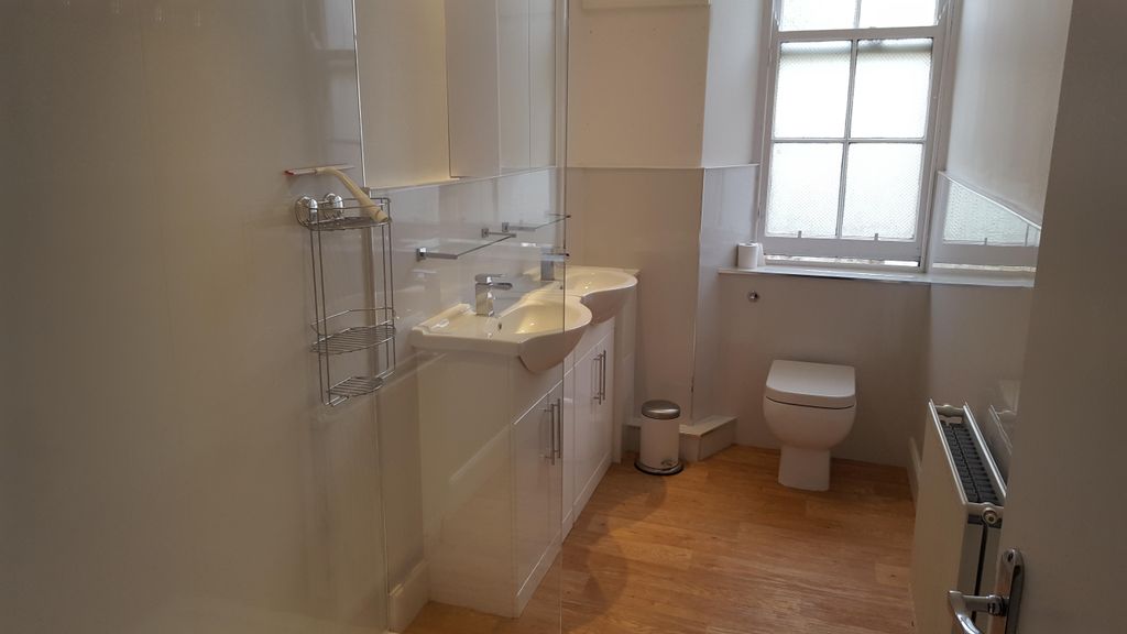 Additional image 9 of 4 bed flat to rentFlat 2, 57A Perth Road DD1