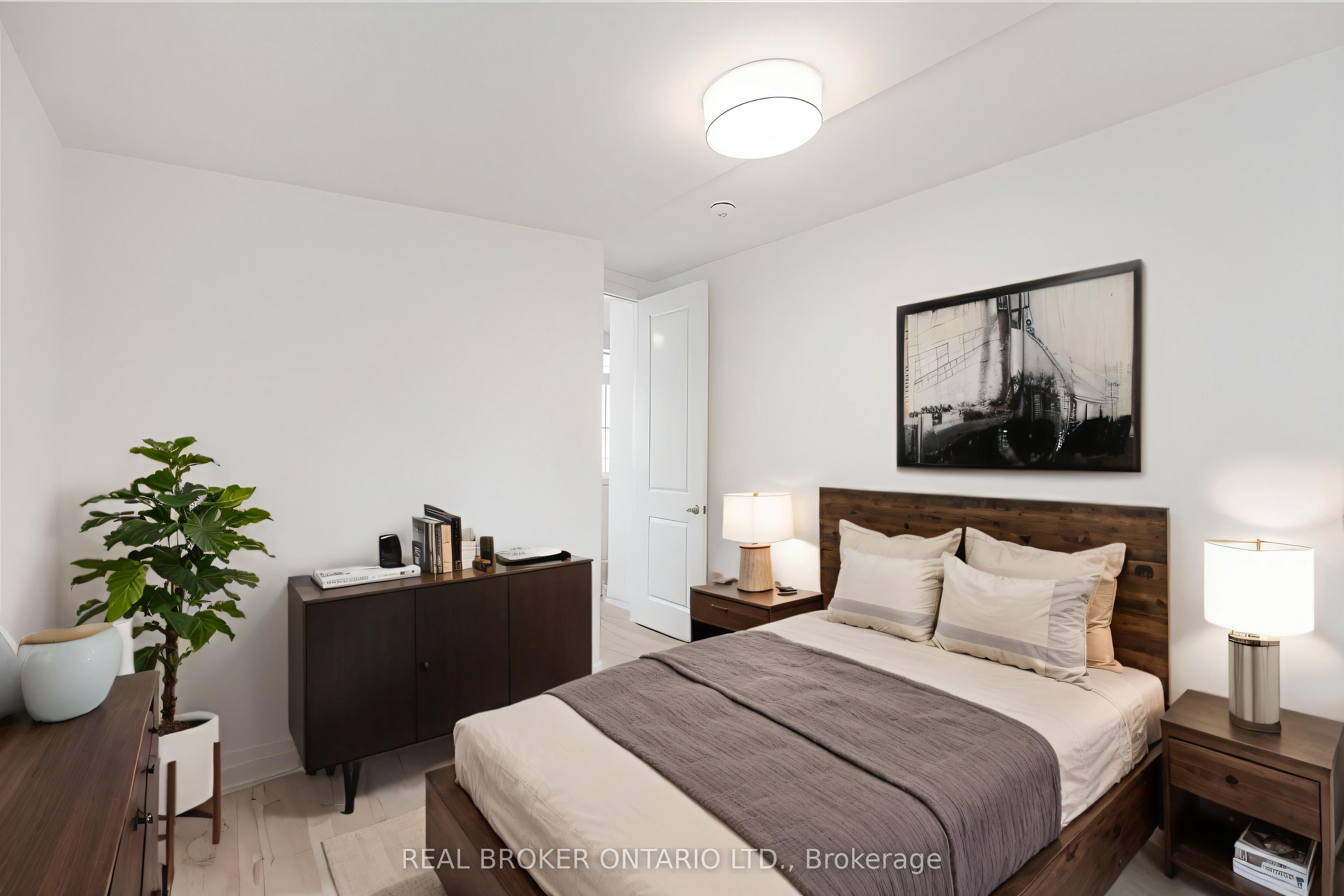 Additional image 3 of 2-777 Beach Boulevard, Hamilton, ON, L8H 6Y5