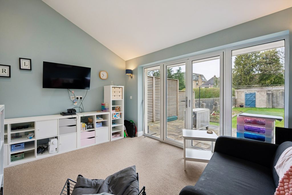 Additional image 28 of 4 bed semi-detached house to rentClarendon Place, Stirling, Stirlingshire FK8
