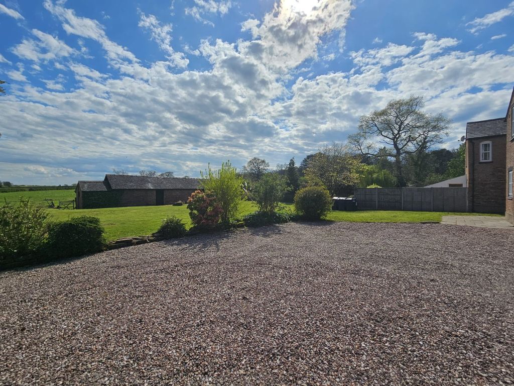 Additional image 35 of 4 bed semi-detached house to rentOulton Park, Oulton, Tarporley, Cheshire CW6