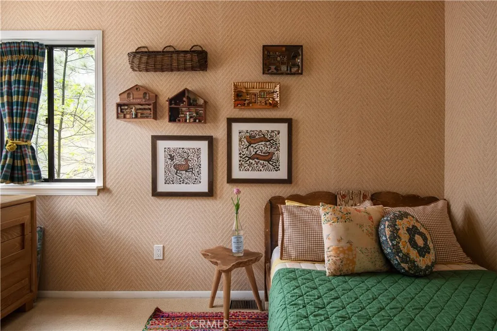 Additional image 21 of 27322 Matterhorn Dr, Lake Arrowhead, CA 92352