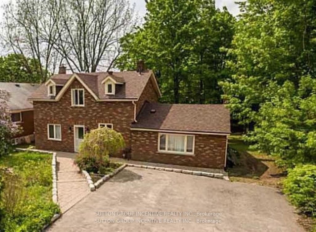 203 Blake Street, Barrie, ON, L4M 1K6