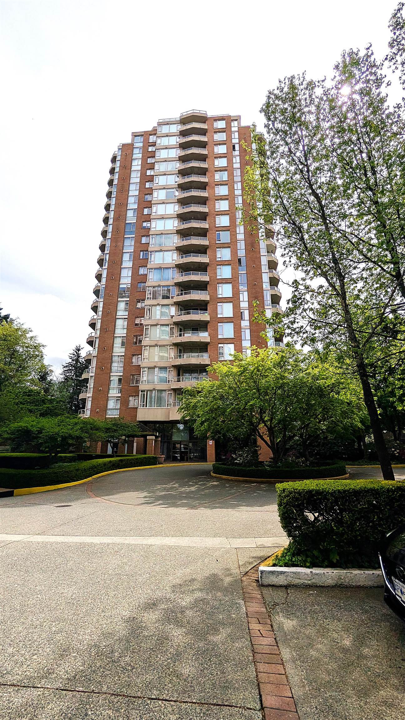 Additional image 2 of 201-4689 Hazel Street, Burnaby, BC, V5H 4R6