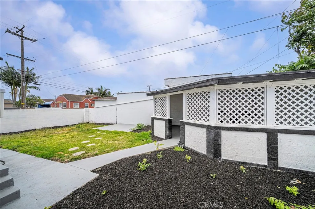 Additional image 16 of 8723 Mary Ave, Los Angeles, CA 90002