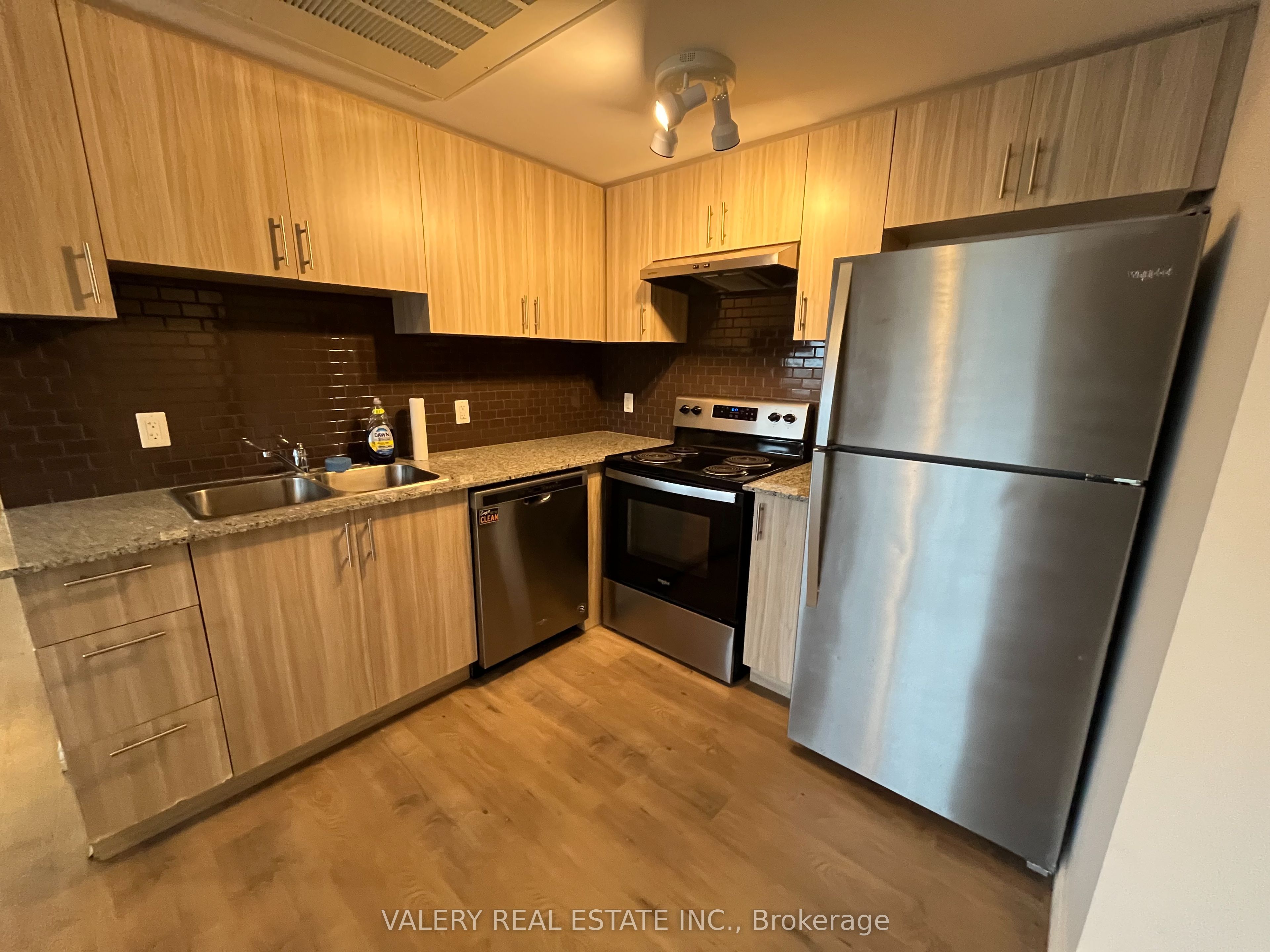 Additional image 2 of A508-275 Larch Street, Waterloo, ON, N2L 3R2