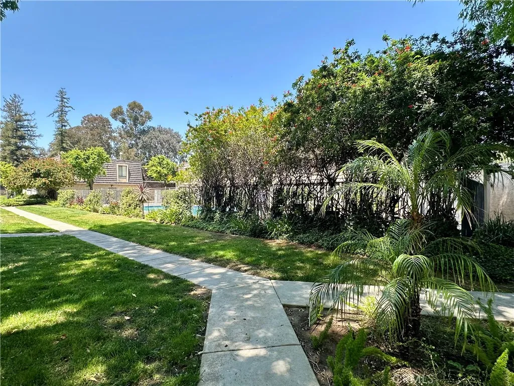 Additional image 4 of 15031 Chatsworth St Unit 22, Mission Hills (San Fernando), CA 91345