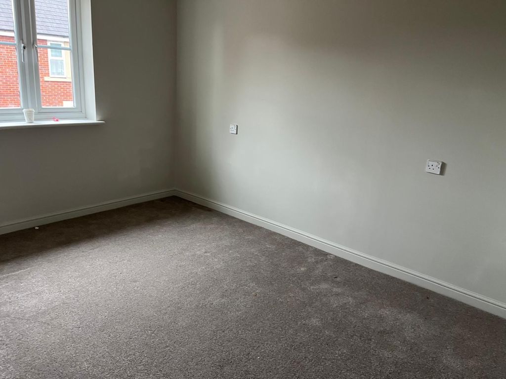 Additional image 9 of 3 bed end terrace house to rentThe Inclosures, Weston Village, Weston-Super-Mare BS24