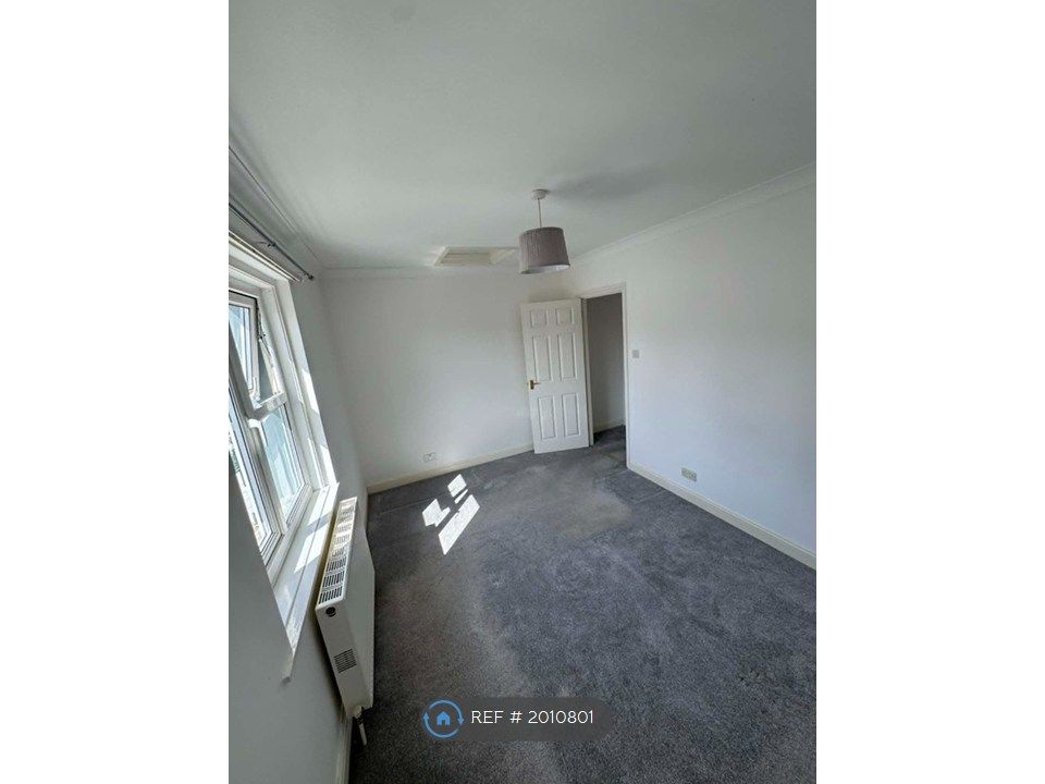 1 bed semi-detached house to rentPlayer Street, Ryde PO33
