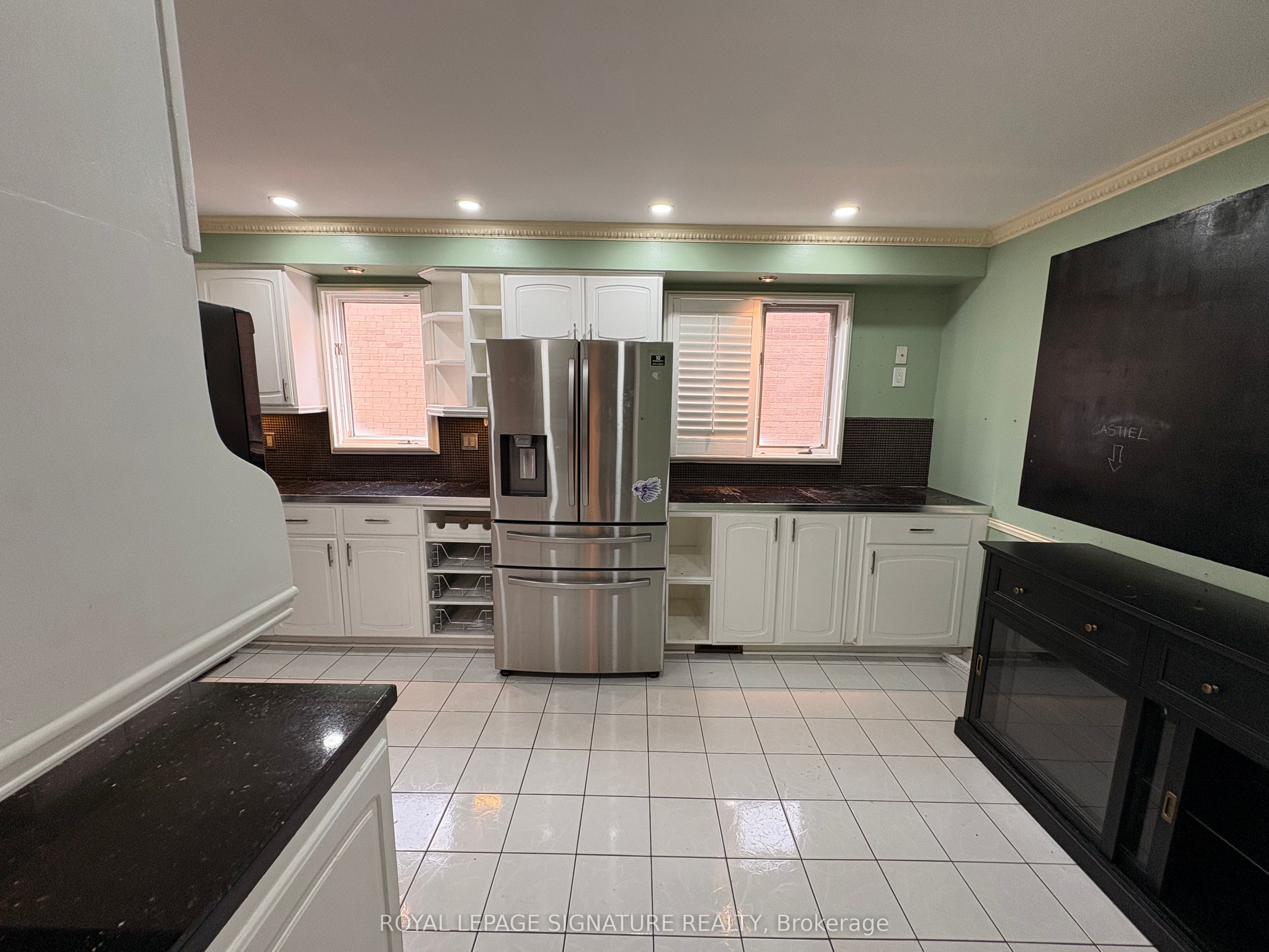 Additional image 6 of Main-6037 Duford Drive, Mississauga, ON, L5V 1A8