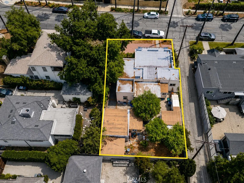 Additional image 30 of 211 S Bel Aire Drive, Burbank, CA 91501