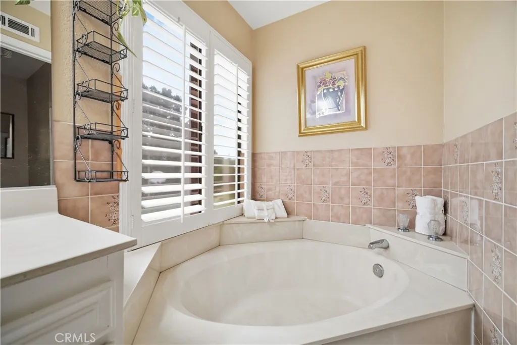 Additional image 30 of 108 Buckboard Cir, West Covina, CA 91791