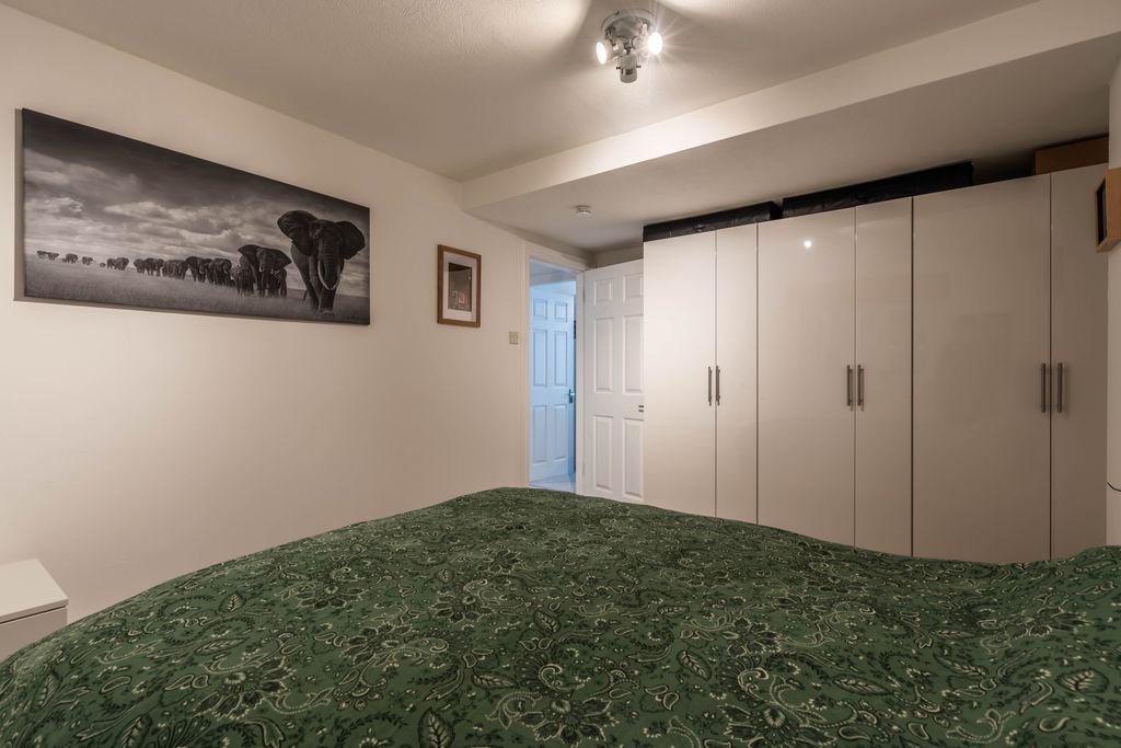 Additional image 14 of 2 bed flat for saleHigh Street, Dunblane FK15