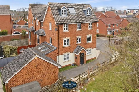 Manhattan Way, Bannerbrook Park, Coventry CV4