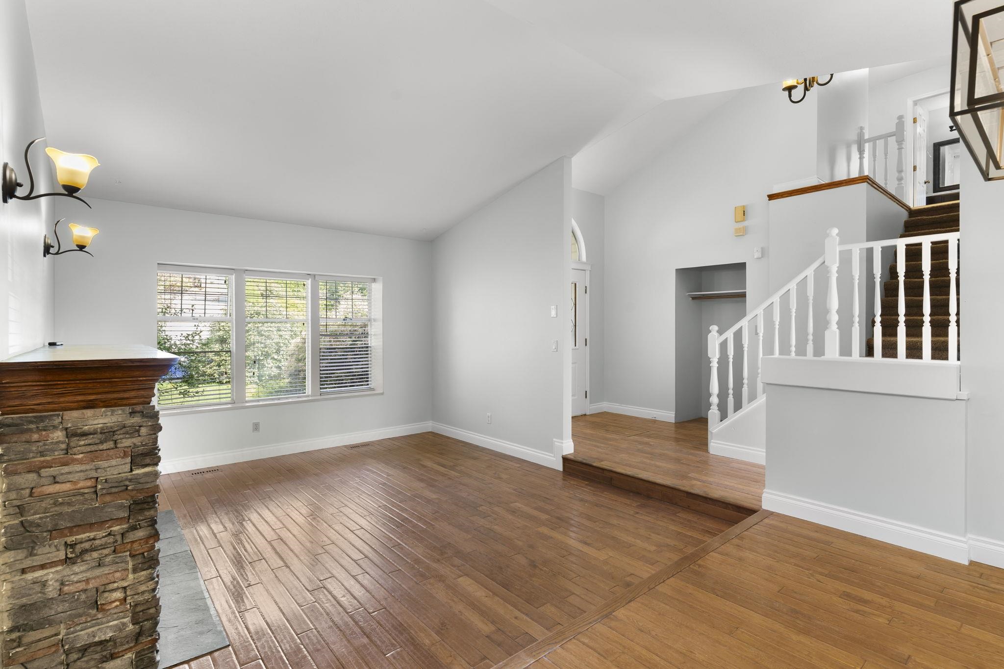 Additional image 6 of 33480 Blueberry Drive, Mission, BC, V2V 6E7