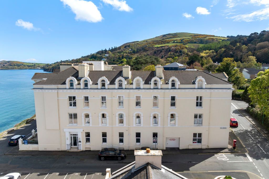 4 bed flat for saleFlat 25 The Fountains, Ballure Promenade, Ramsey IM8