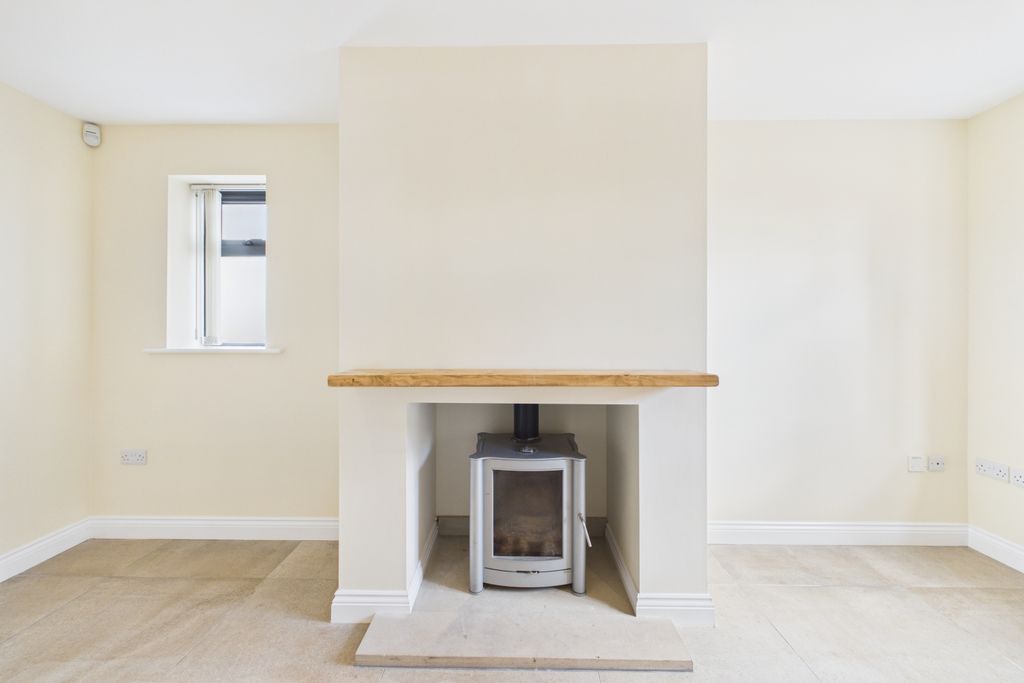 Additional image 10 of 3 bed link detached house to rentHazel Croft, Dore, Sheffield S17
