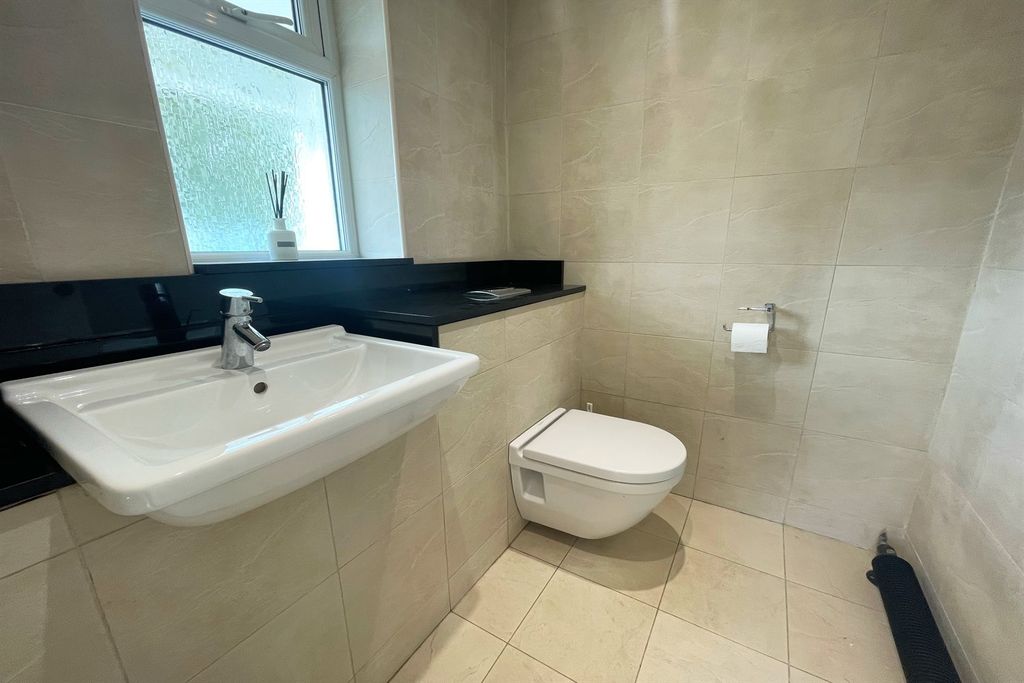 Additional image 6 of 5 bed detached house to rentMalt Kiln Road, Plumley, Knutsford WA16