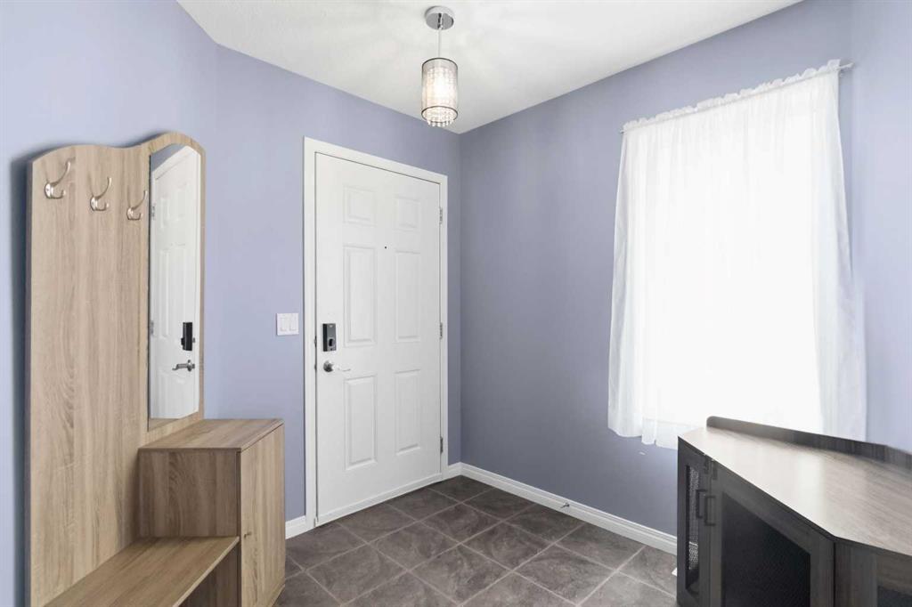 Additional image 5 of 205 Parry Crescent, Fort Mcmurray, AB, T9K 0A4