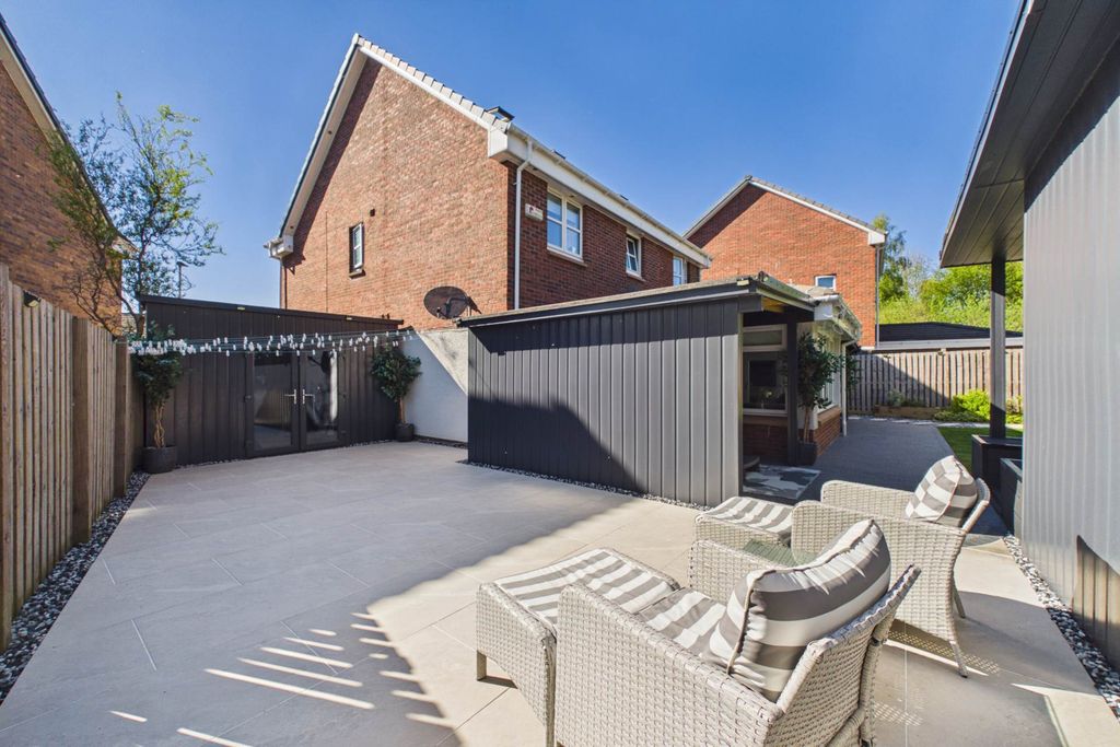 Additional image 35 of 5 bed detached house for saleDarwin Avenue, Motherwell ML1