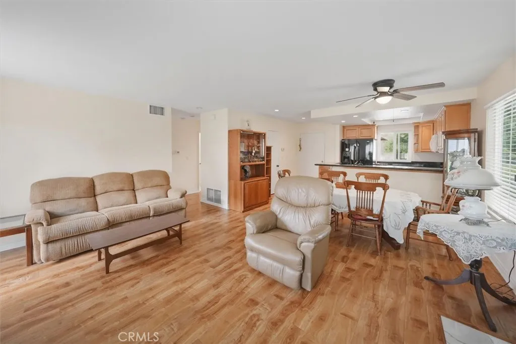 Additional image 18 of 20008 Avenue Of The Oaks, Newhall, CA 91321
